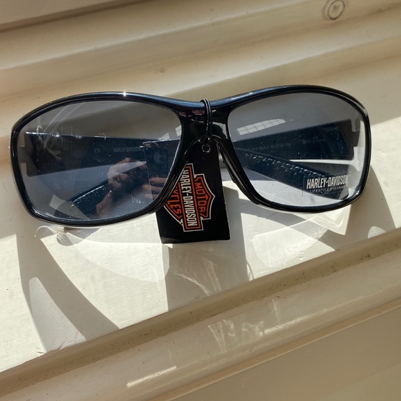 Other - NWT HARLEY DAVIDSON SUNGLASSES